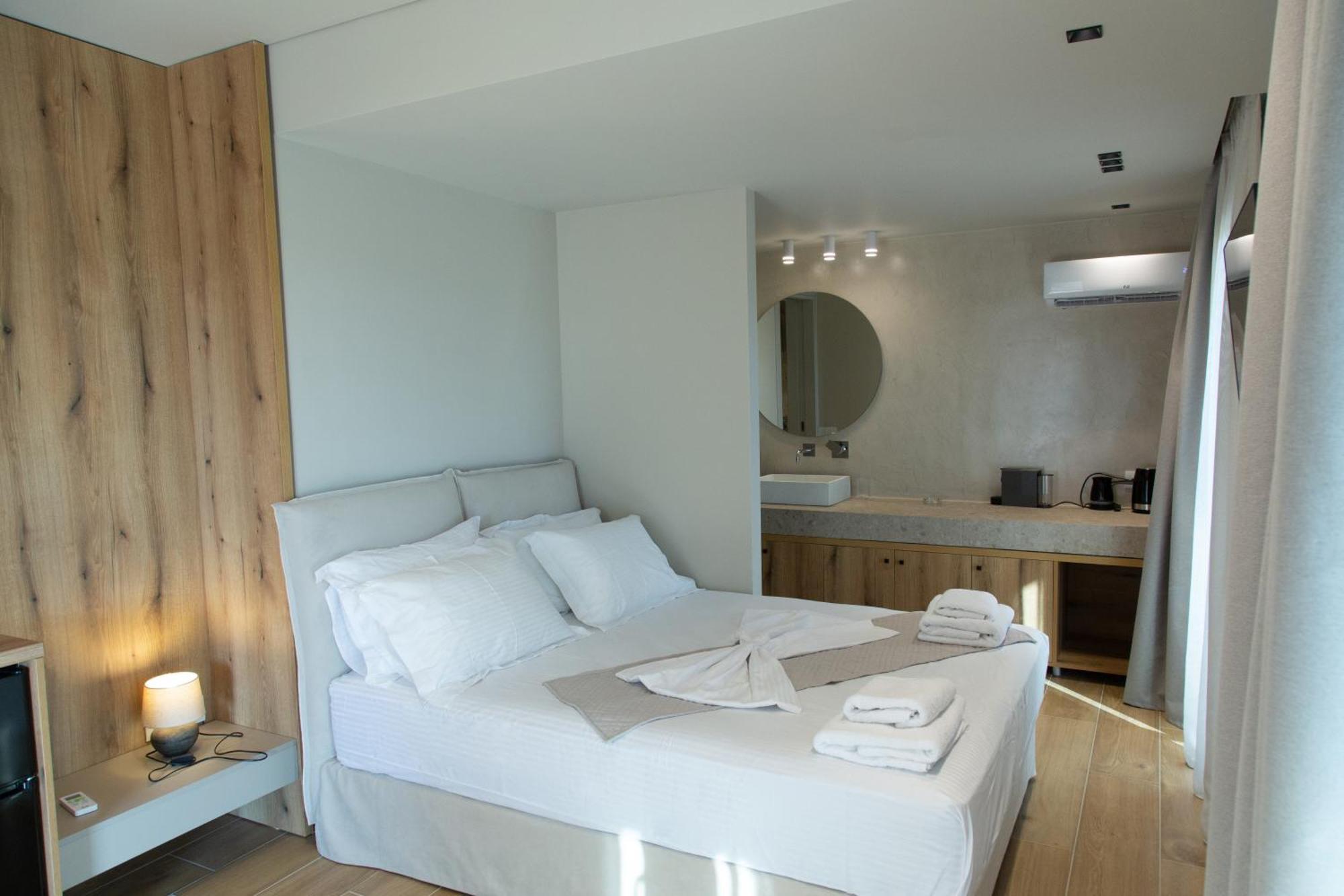 Νεακιτοσ Luxury Apartments Nikiti  Dış mekan fotoğraf